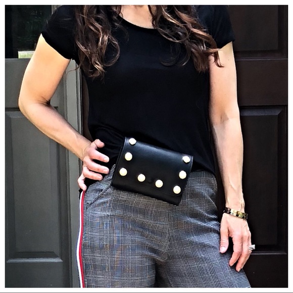 ✨LAST ONE ✨Pearl detail belted bag - Picture 2 of 8